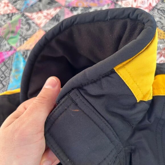 Spyder Jacket Boys 4 Black Yellow Snowboard Winter Coat Snow Youth Small To Tall - Picture 5 of 8